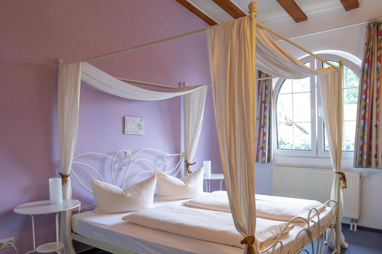Hotel Schlosshof Dolgesheim Εξωτερικό φωτογραφία