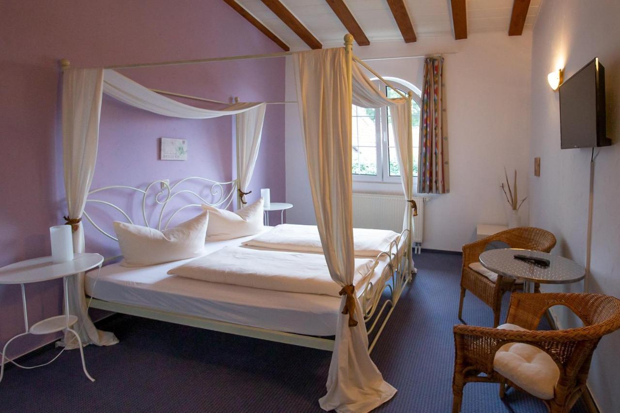 Hotel Schlosshof Dolgesheim Εξωτερικό φωτογραφία