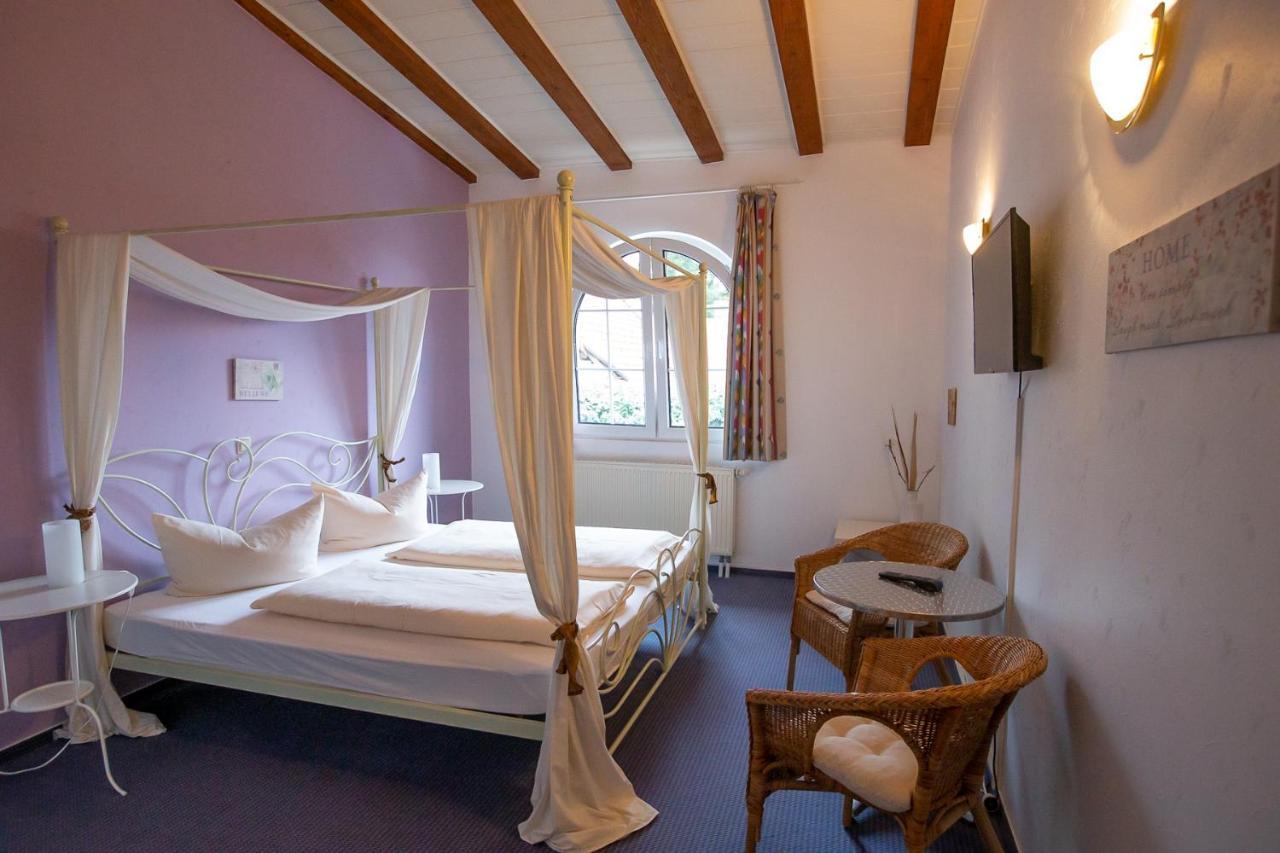 Hotel Schlosshof Dolgesheim Εξωτερικό φωτογραφία