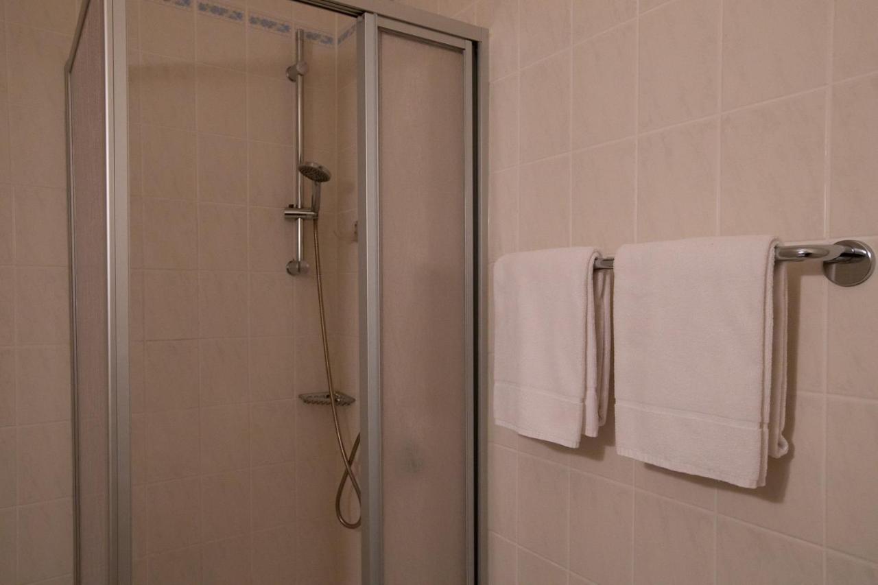 Hotel Schlosshof Dolgesheim Εξωτερικό φωτογραφία