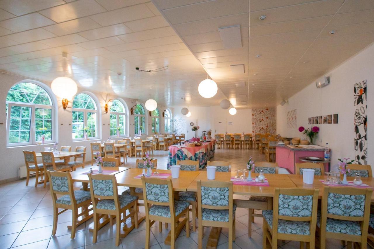 Hotel Schlosshof Dolgesheim Εξωτερικό φωτογραφία