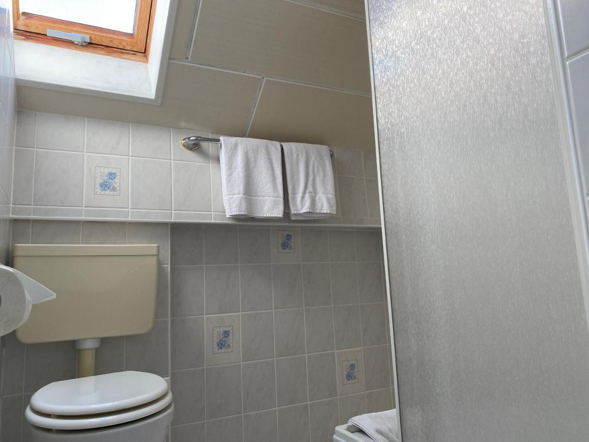 Hotel Schlosshof Dolgesheim Εξωτερικό φωτογραφία